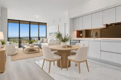 1170 E Hallandale Beach Blvd #1102, Hallandale Beach: photo 1 of 42