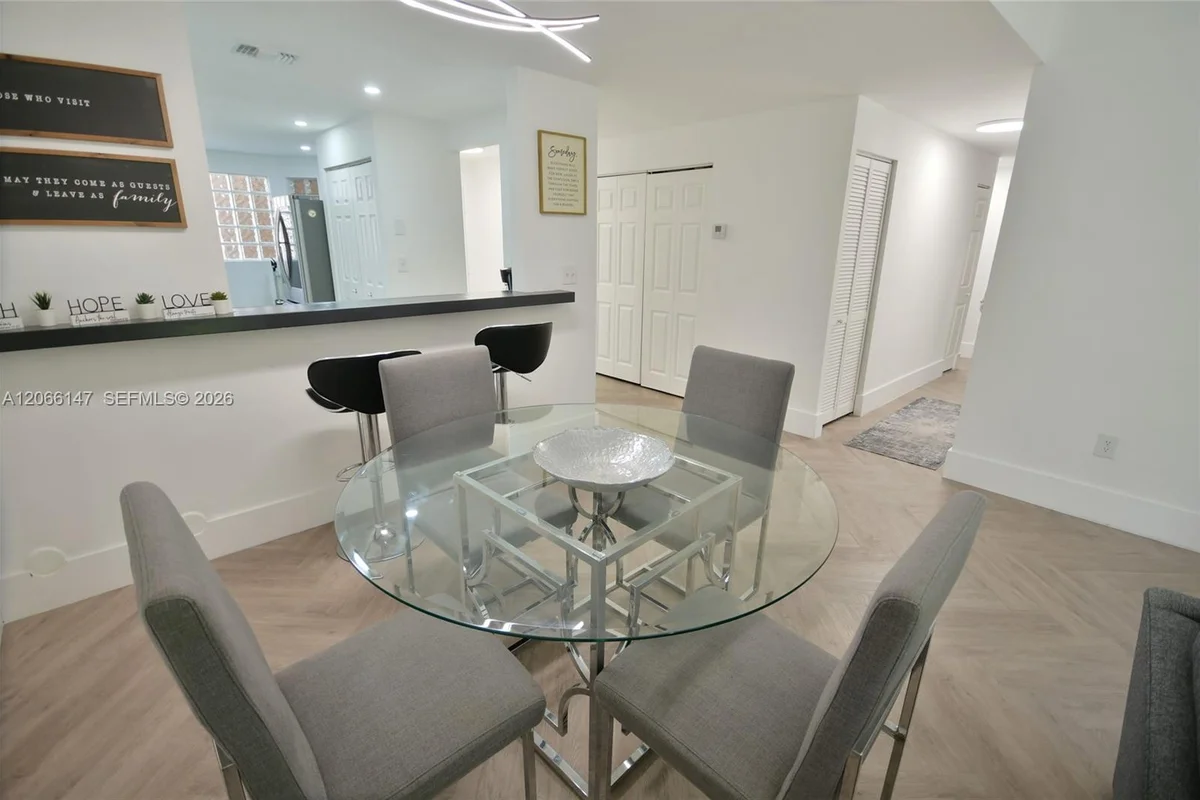 10026 Hammocks Blvd #103-6, Miami: photo 1 of 63