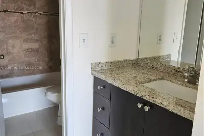 6535 W 27th Ct #24-48, Hialeah: photo 1 of 4