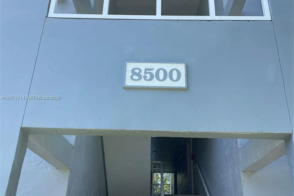8500 SW 212th St #309, Cutler Bay: photo 1 of 25