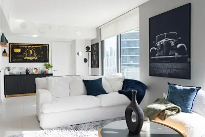 501 NE 31st St #1209, Miami: photo 1 of 40