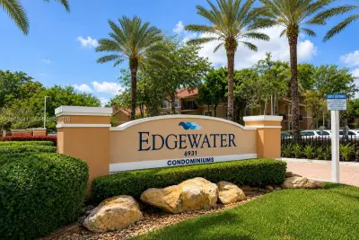 8821 Wiles Rd #304, Coral Springs: photo 1 of 17