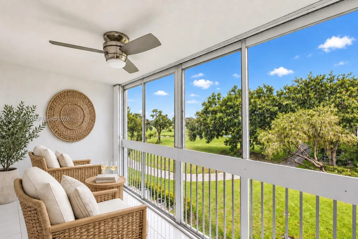 12601 SW 13th St #315G, Pembroke Pines: photo 1 of 23