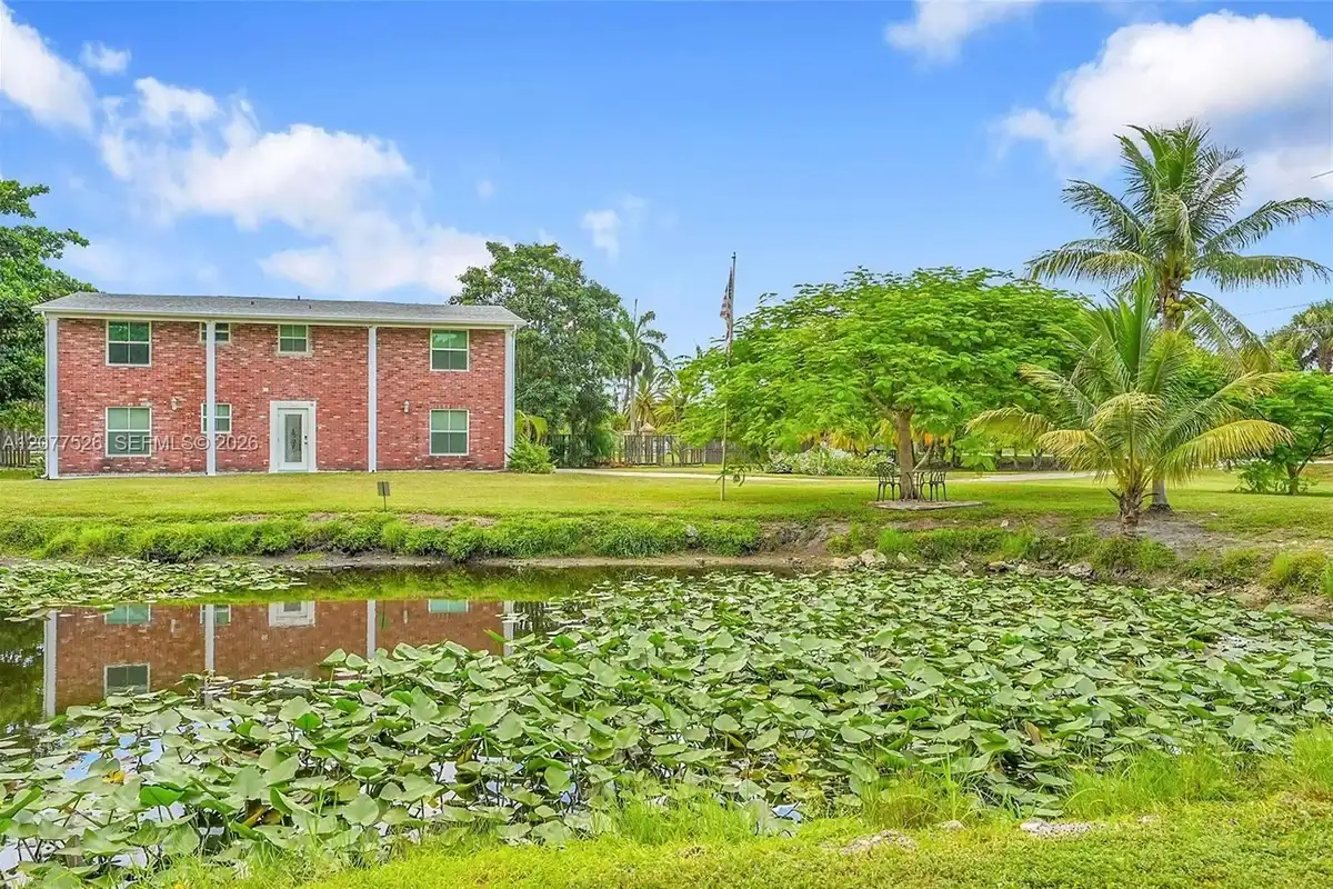 1201 Old Hiatus Rd, Plantation: photo 1 of 32