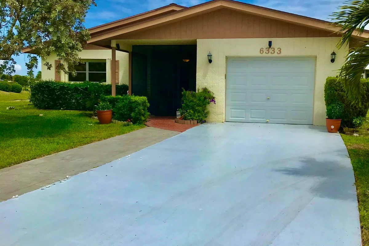 6333 Stanley Ln, Delray Beach: photo 1 of 37