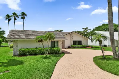 7301 NW 83rd Way, Tamarac: photo 1 of 64