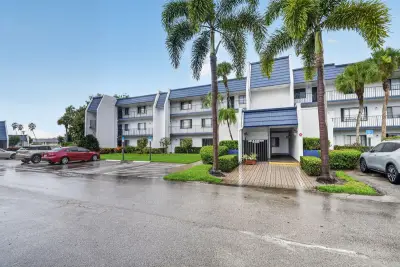 4483 Luxemburg Ct #103, Lake Worth: photo 1 of 66