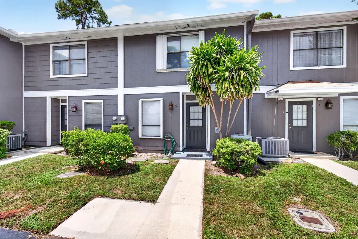 799 Hill Dr #C, West Palm Beach: photo 1 of 21