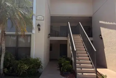 1440 Lake Crystal Dr #H, West Palm Beach: photo 1 of 10