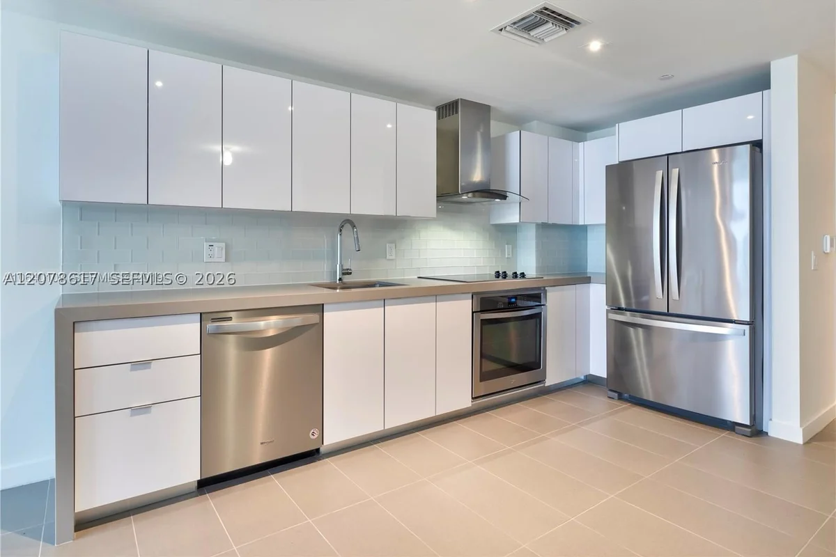 1600 NE 1st Ave #1202, Miami: photo 1 of 20