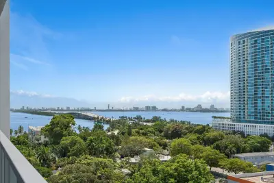 3900 Biscayne Blvd #S-910, Miami: photo 1 of 25