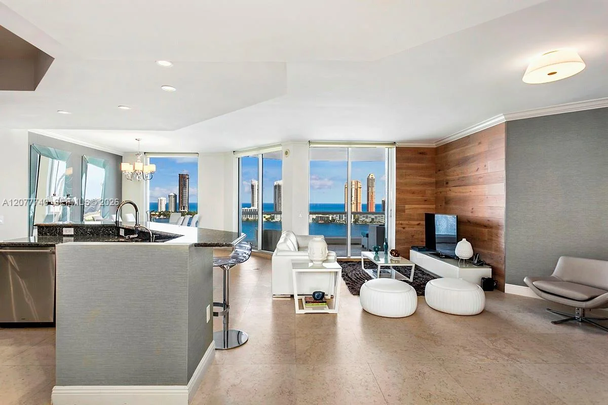 6000 Island Blvd #2204, Aventura: photo 1 of 15