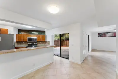 8195 Severn Dr #A, Boca Raton: photo 1 of 31