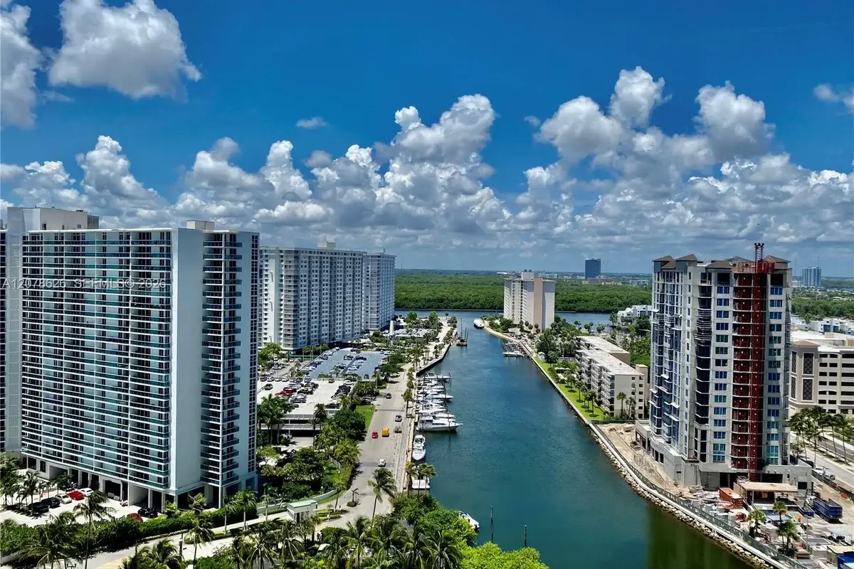 15811 Collins Ave #1605, Sunny Isles Beach: photo 1 of 23