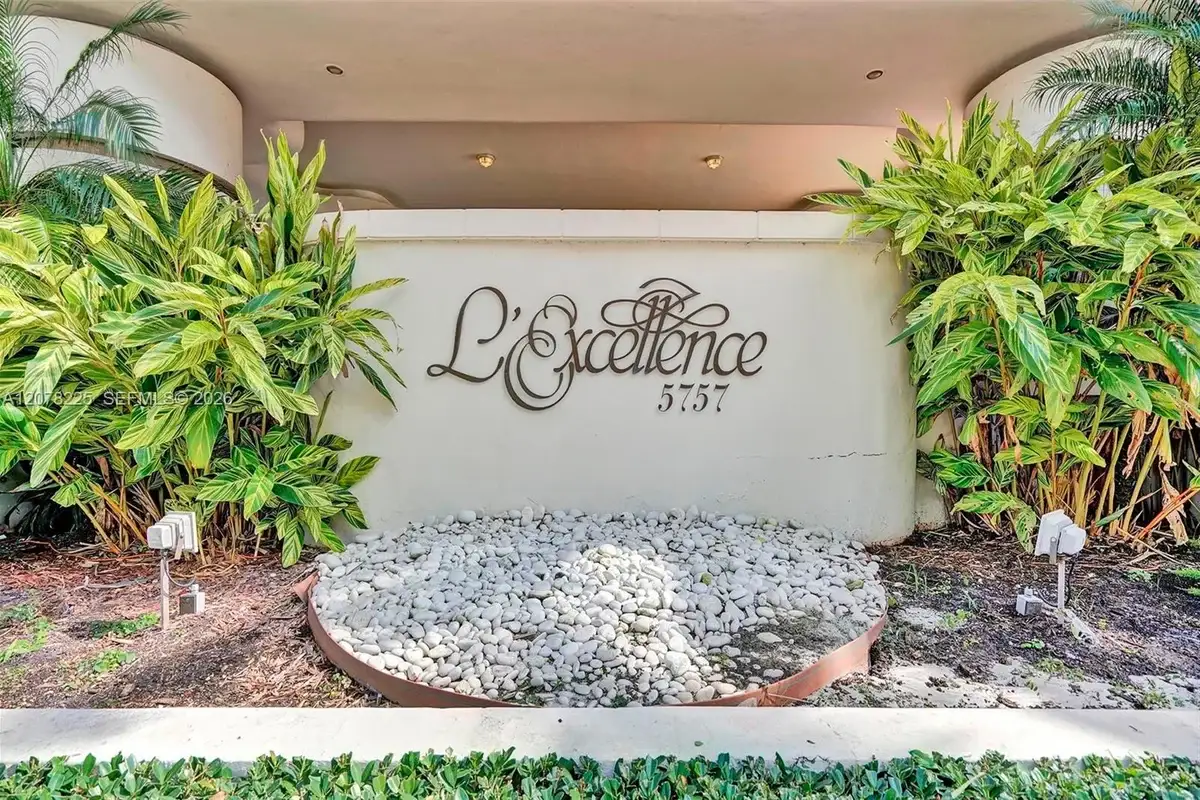 5757 Collins Ave #2004, Miami Beach: photo 1 of 63