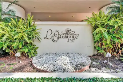 5757 Collins Ave #2004, Miami Beach: photo 1 of 63