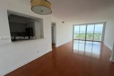 5600 Collins Ave #15J, Miami Beach: photo 1 of 40