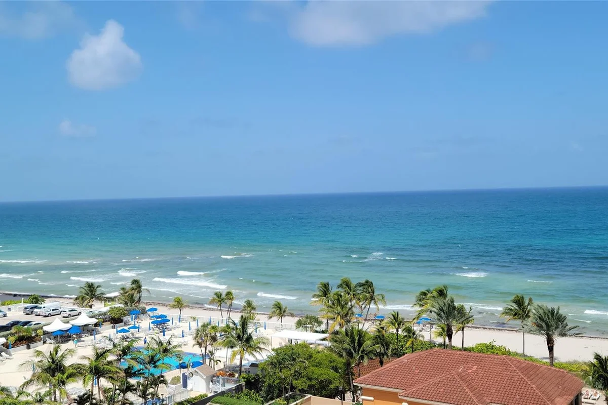 2080 S Ocean Dr #902, Hallandale Beach: photo 1 of 25