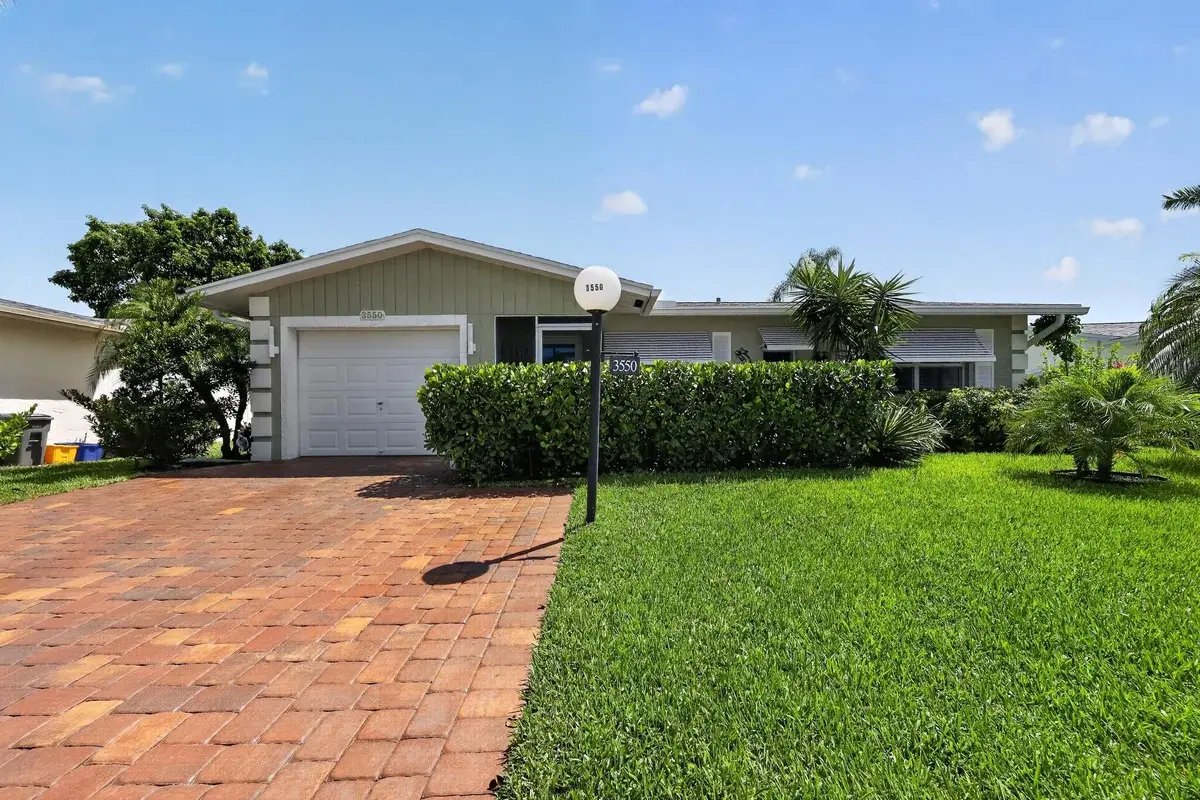 3550 Joseph Dr, West Palm Beach: photo 1 of 40