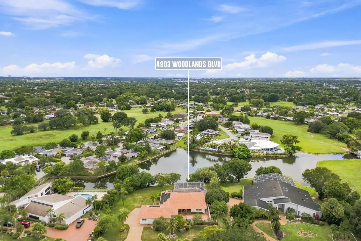 4903 Woodlands Blvd, Tamarac: photo 1 of 68