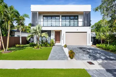 728 NE 17th Ter, Fort Lauderdale: photo 1 of 43