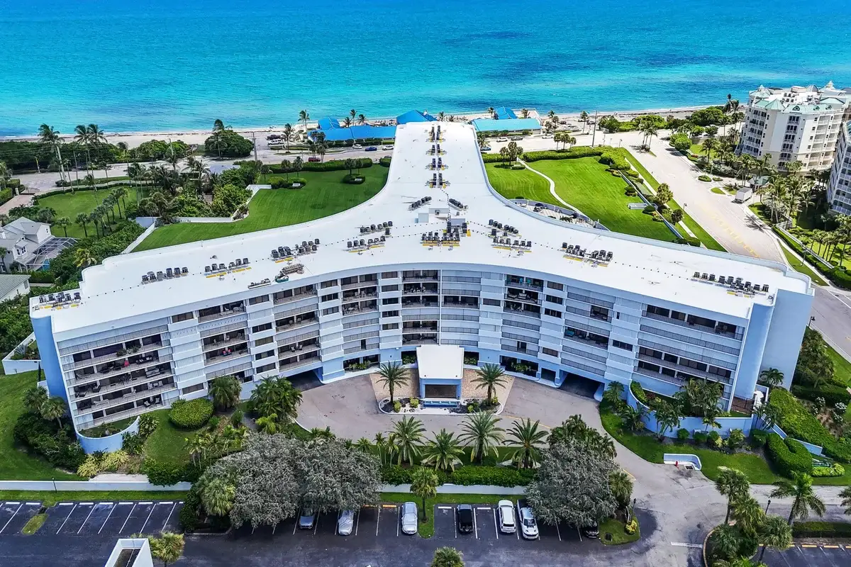 1300 Jimmy Buffett Mem Hwy #318, Palm Beach: photo 1 of 55