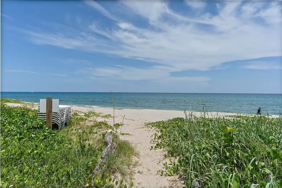 3475 S Ocean Blvd #4010, Palm Beach: photo 1 of 33