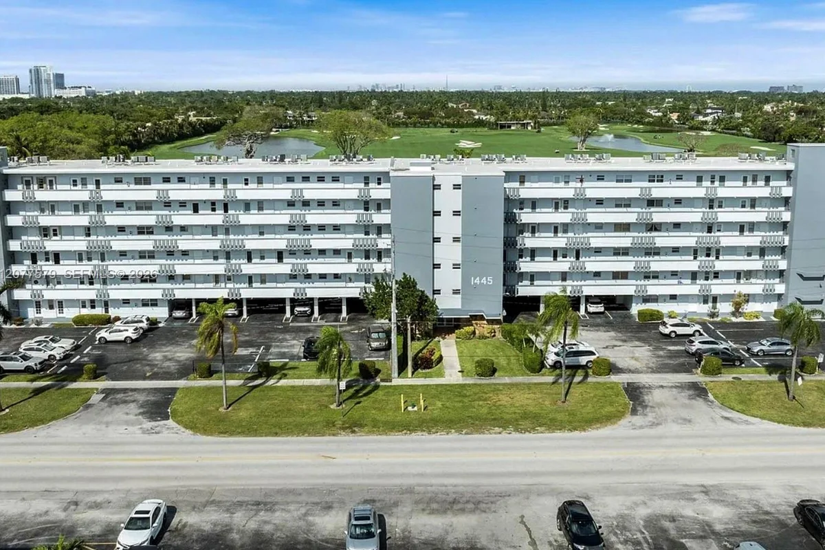 1445 Atlantic Shores Blvd #604, Hallandale Beach: photo 1 of 20