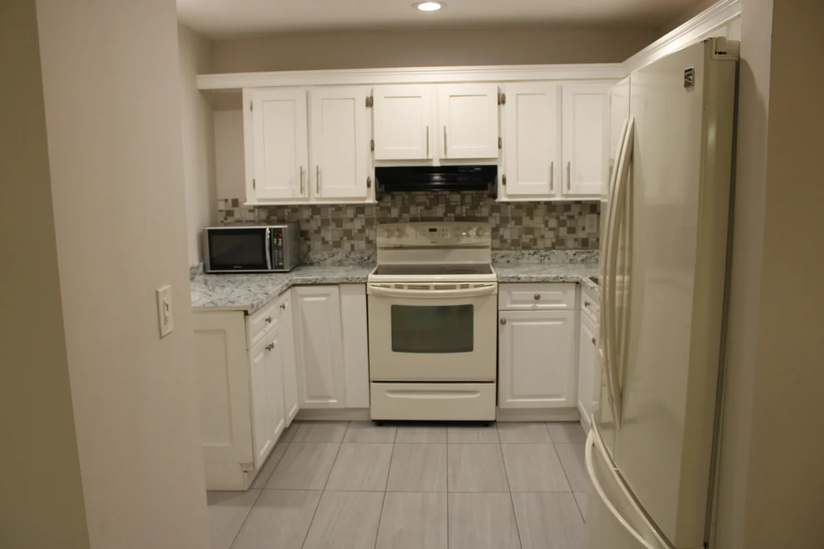 5337 NW 5th St, Delray Beach: photo 1 of 4