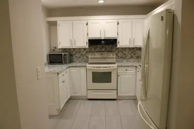 5337 NW 5th St, Delray Beach: photo 1 of 4