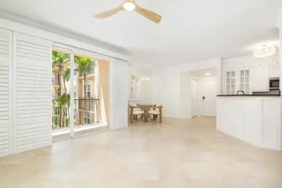 1805 N Flagler Dr #206, West Palm Beach: photo 1 of 29