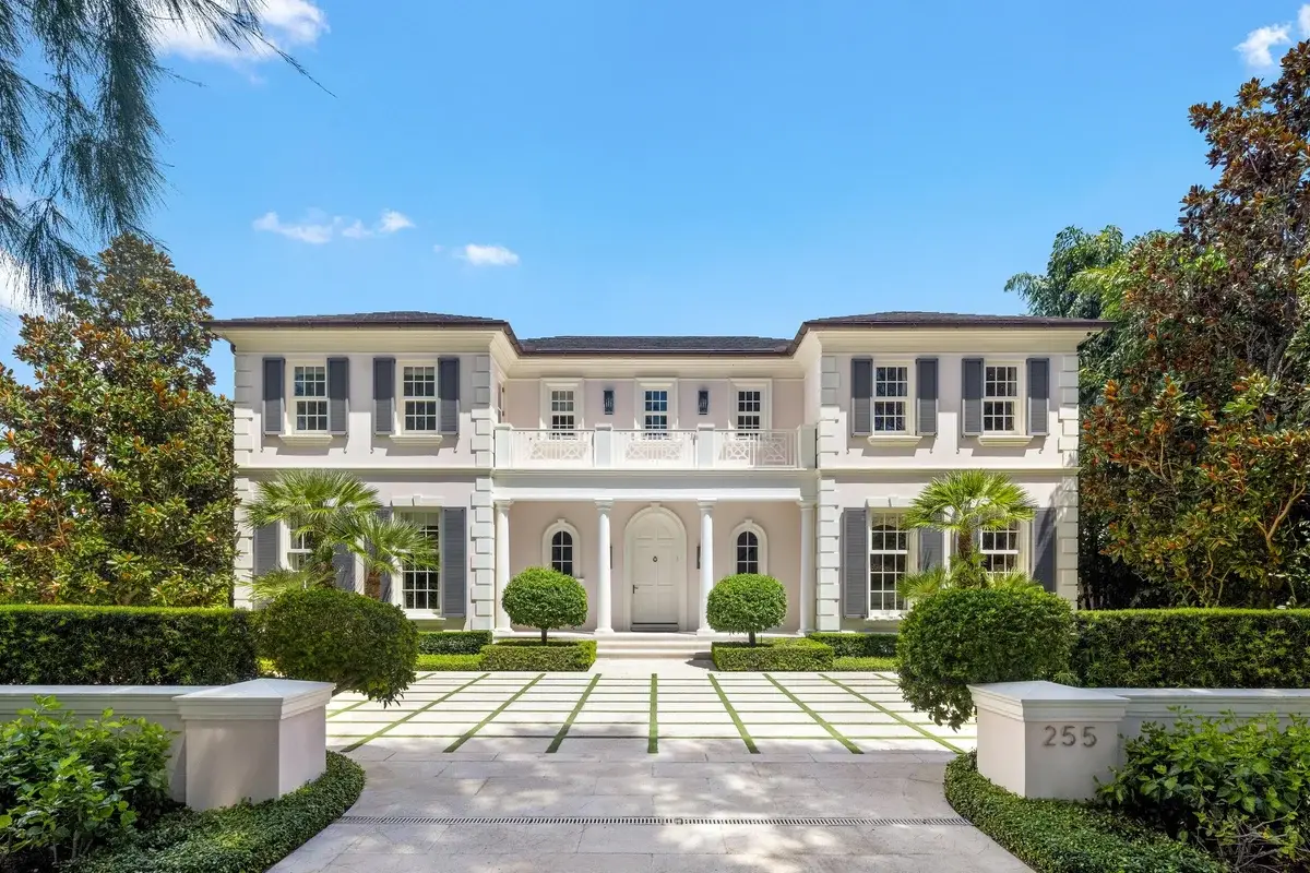 255 Wells Rd, Palm Beach: photo 1 of 49