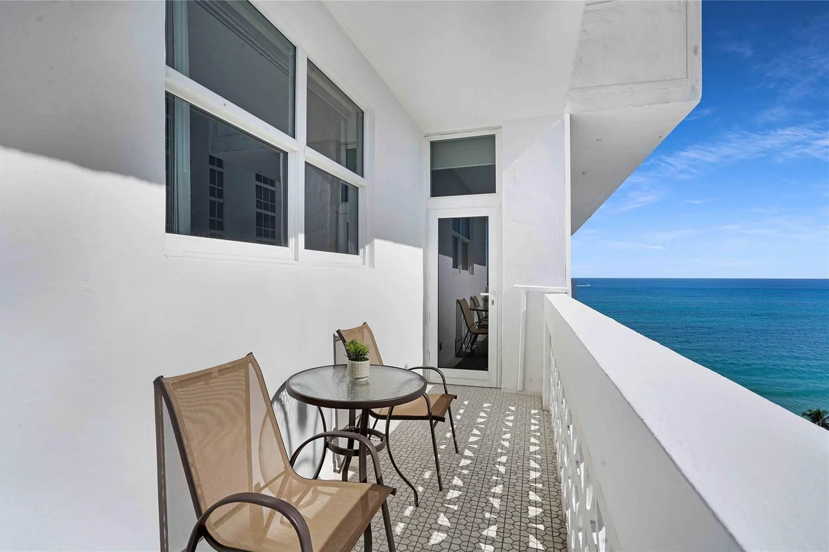 4250 Galt Ocean Dr #PHB, Fort Lauderdale: photo 1 of 45