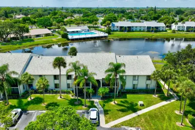 1010 Green Pine Blvd #F2, West Palm Beach: photo 1 of 30