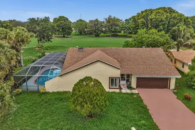 8813 Paradise Ct, Tamarac: photo 1 of 34