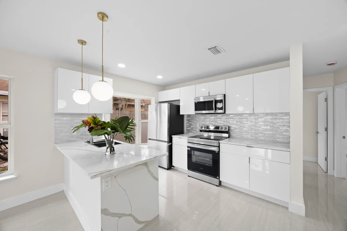 5664 Boynton Crescent, Boynton Beach: photo 1 of 29