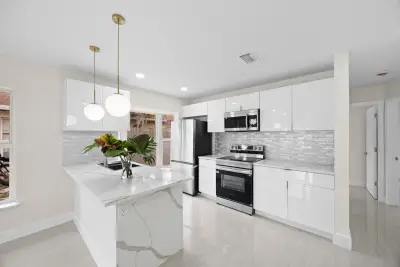 5664 Boynton Crescent, Boynton Beach: photo 1 of 29
