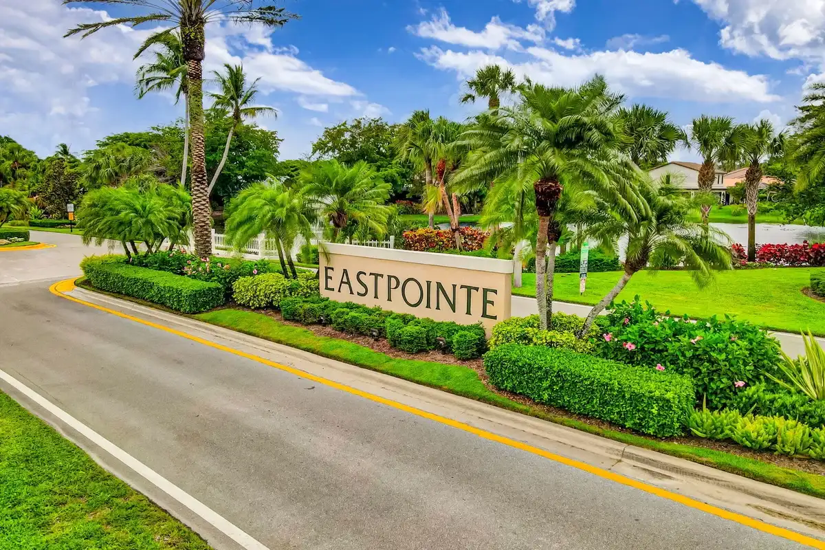 6170 Brandon St, Palm Beach Gardens: photo 1 of 76