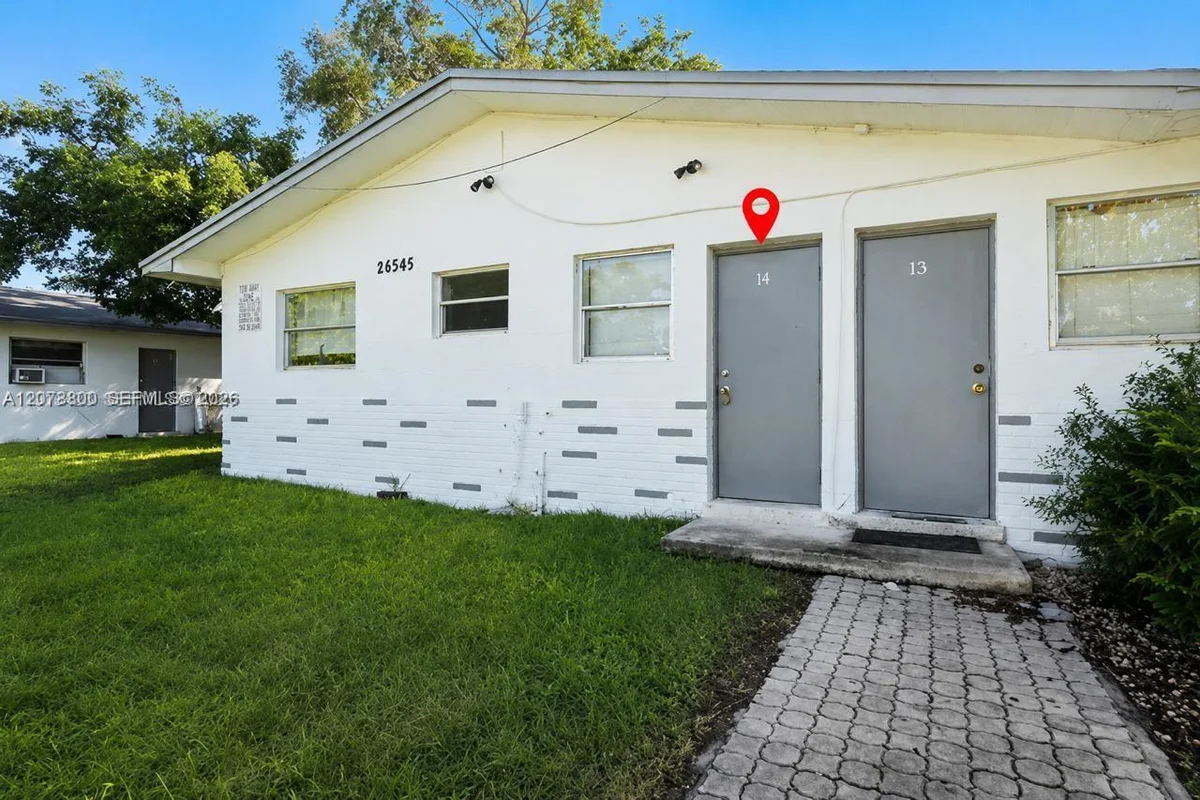 13651 SW 268th St #8, Homestead: photo 1 of 6