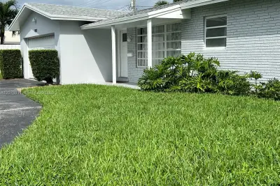 1931 NE 55th Ct, Fort Lauderdale: photo 1 of 64