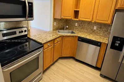 501 Three Islands Blvd #214, Hallandale Beach: photo 1 of 7