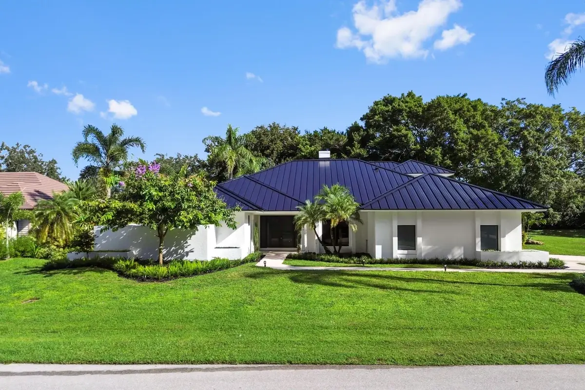 10 Alnwick Rd, Palm Beach Gardens: photo 1 of 49