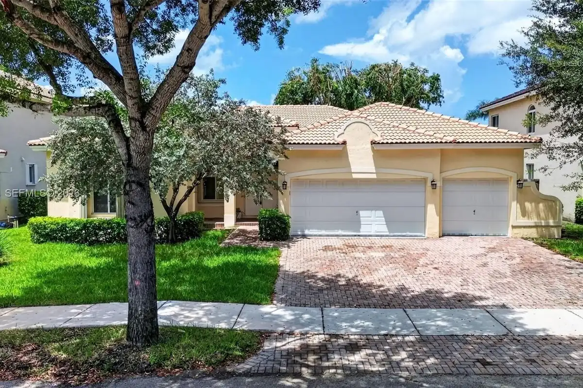 1971 SE 21st Ct, Homestead: photo 1 of 39