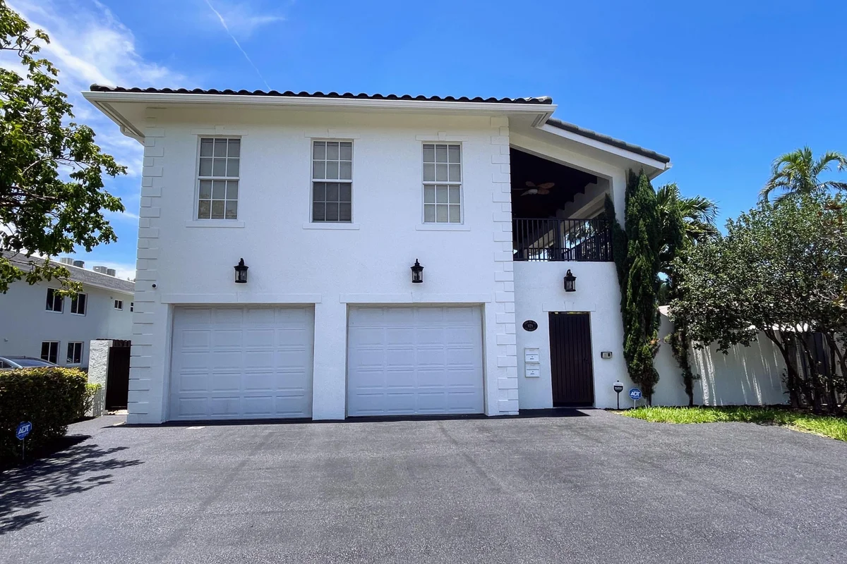 929 NE 18th Ct #1, Fort Lauderdale: photo 1 of 28