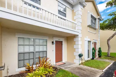 2849 Belmont Ln S, Cooper City: photo 1 of 29