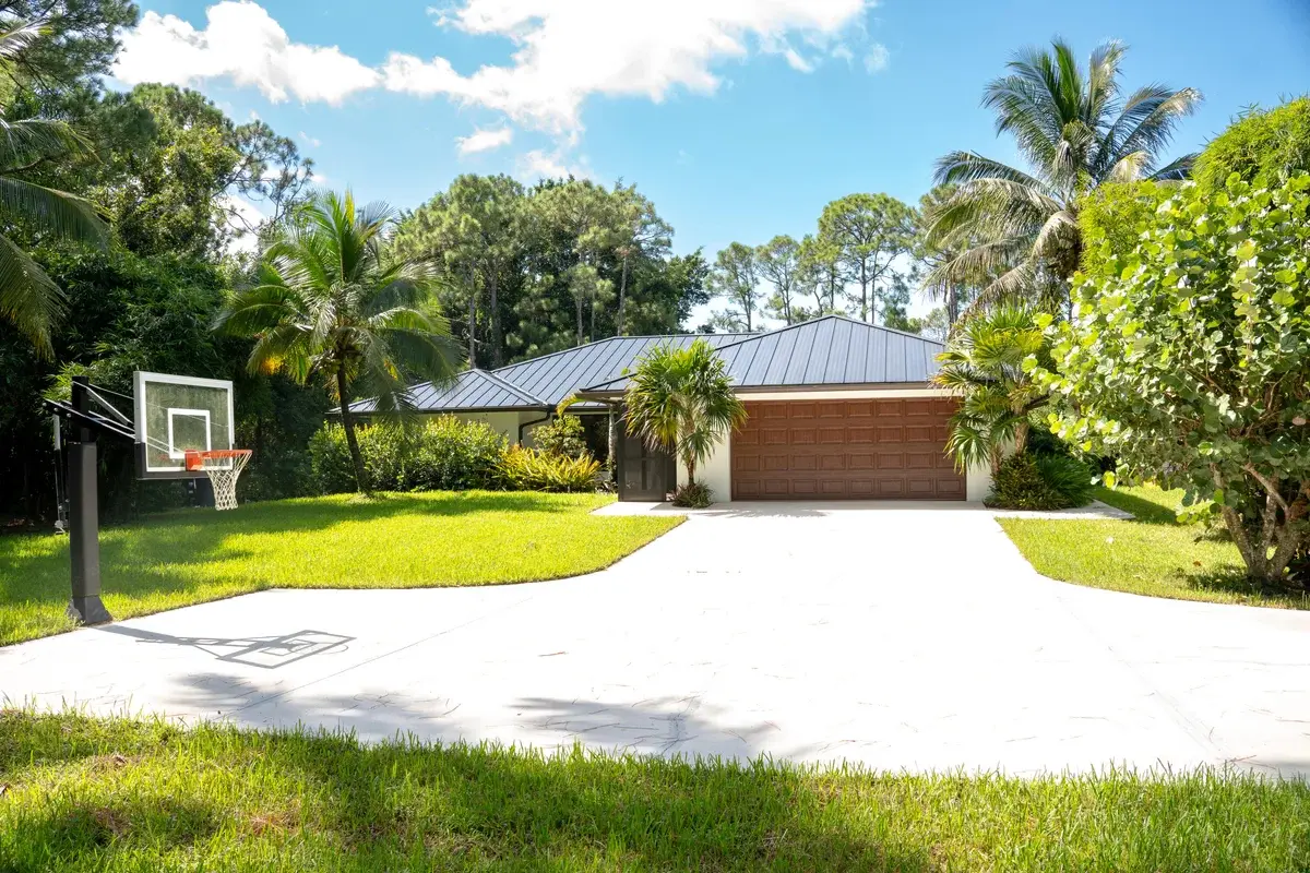 11180 154th Rd N, Jupiter: photo 1 of 57
