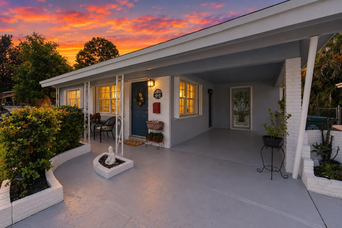 468 NW 48th St, Oakland Park: photo 1 of 25
