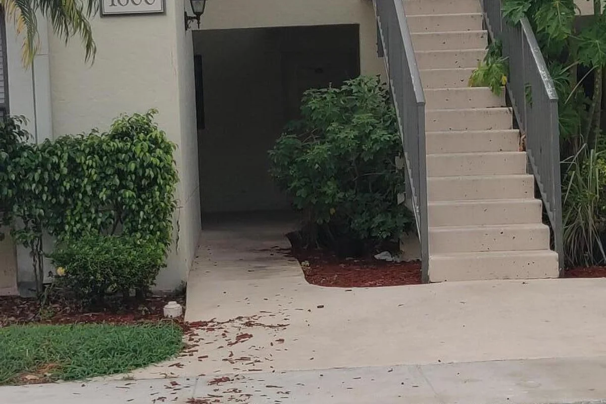 1600 Balfour Point Dr #F, West Palm Beach: photo 1 of 10