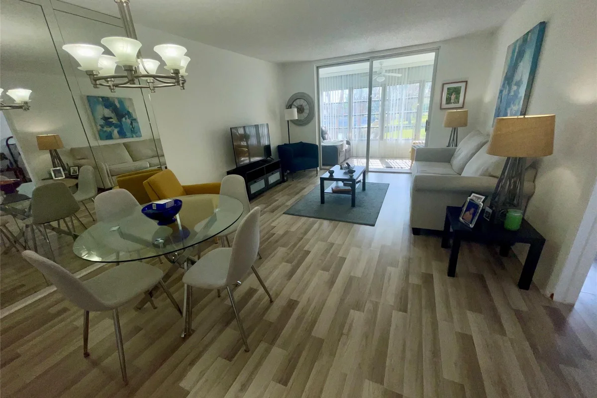5860 NW 64th Ave #206, Tamarac: photo 1 of 15