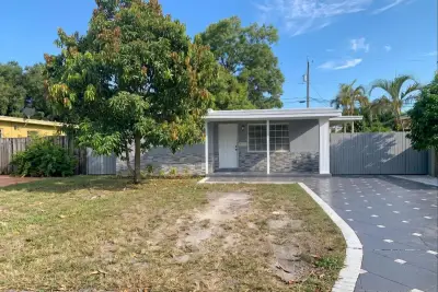 112 SW 67th Ave, Pembroke Pines: photo 1 of 14